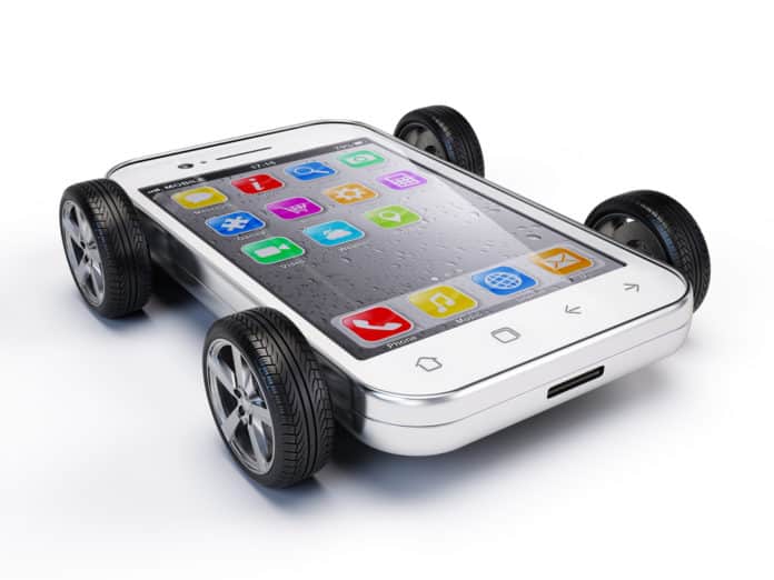 Smartphone on wheels. Sashkin / Shutterstock.com