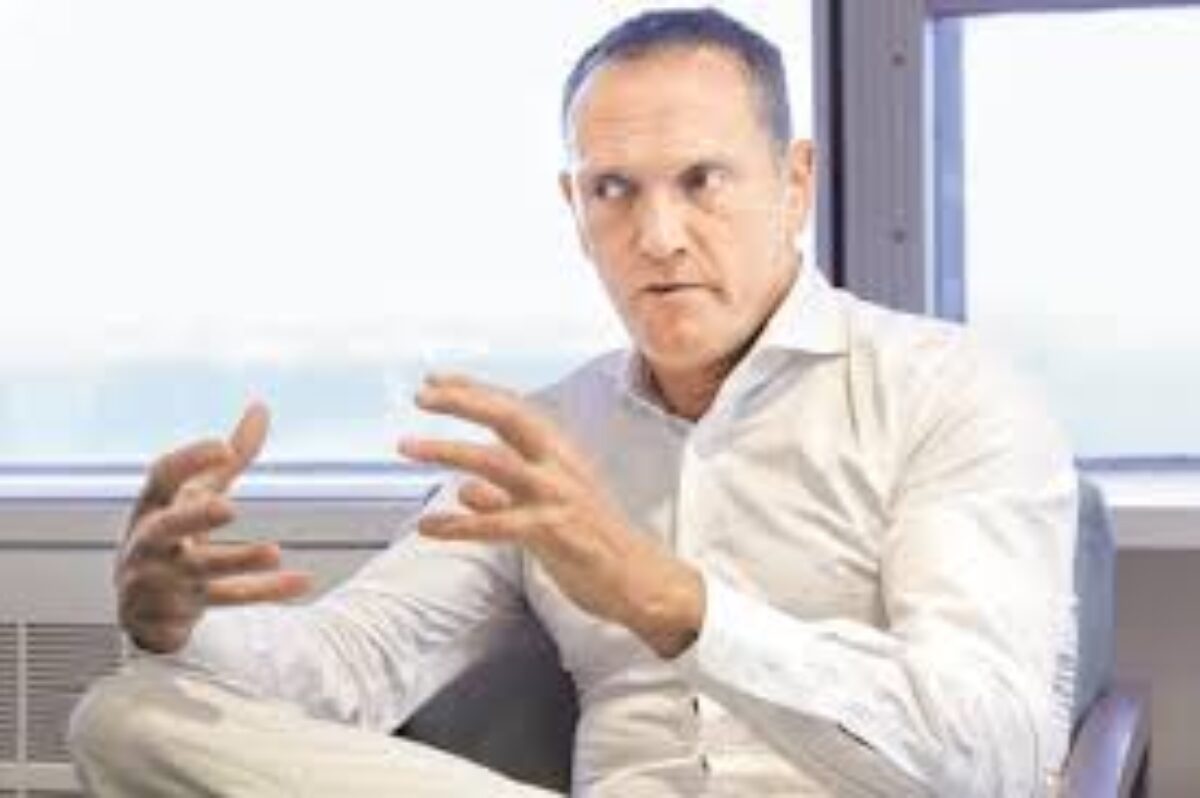 naspers-boss-bob-van-dijk-receives-a-r1bn-windfall-techfinancials