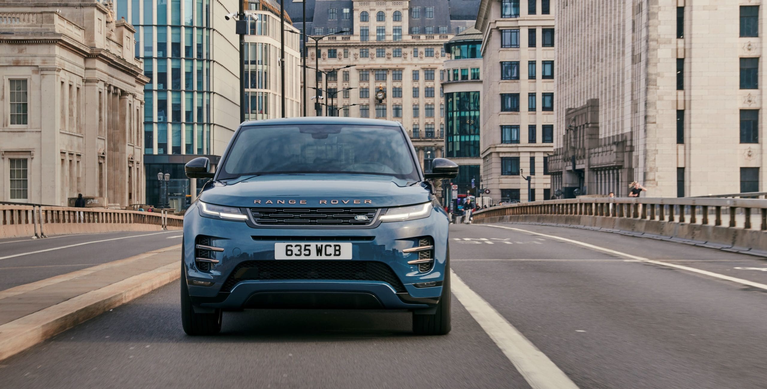 Available Technology On The Facelifted Range Rover Evoque