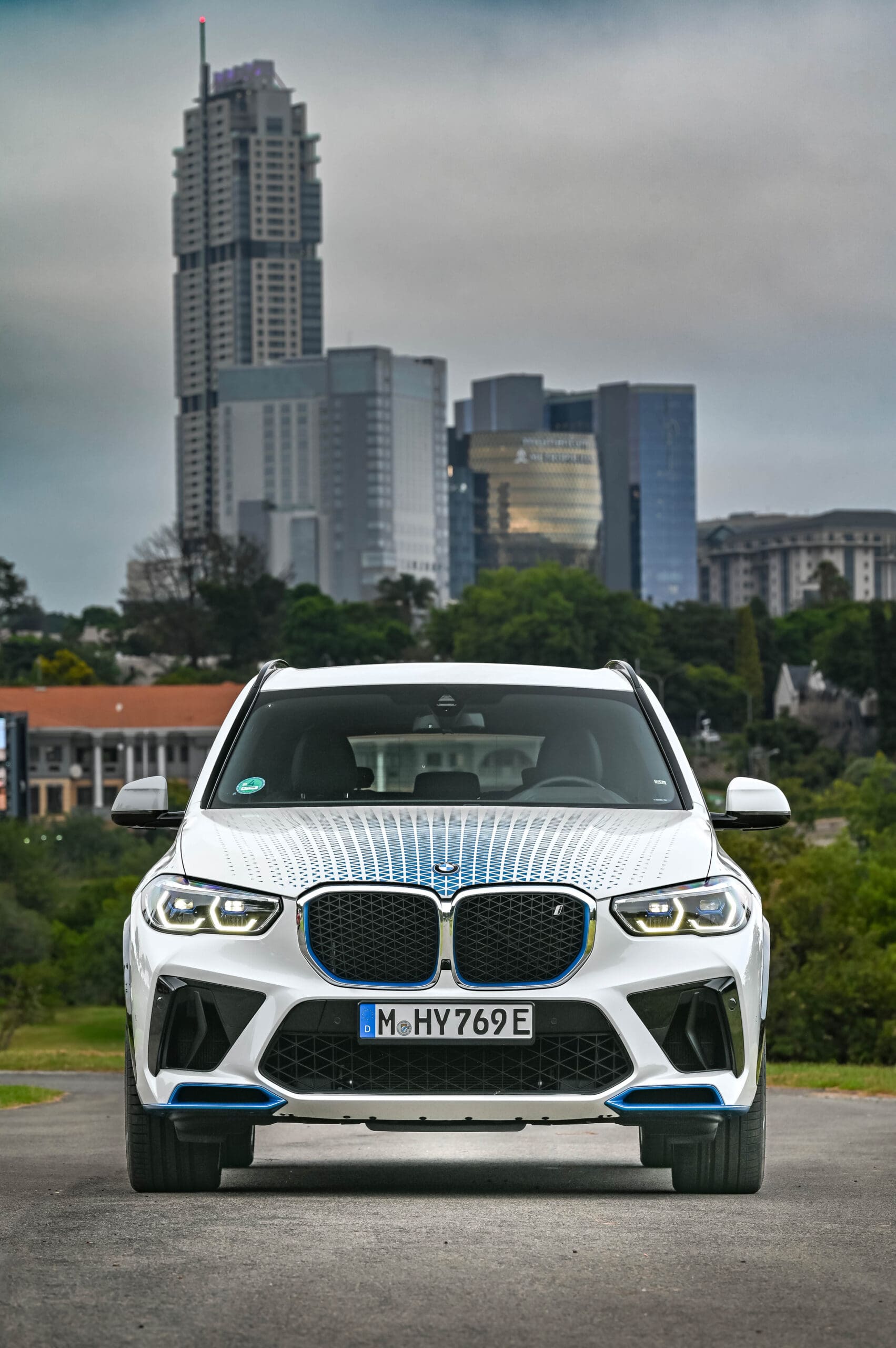Anglo American Platinum, BMW Group South Africa and Sasol take next step in collaboration with pilot fleet of BMW iX5 Hydrogen fuel cell electric vehicles