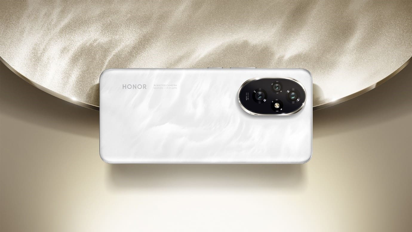 HONOR 200
