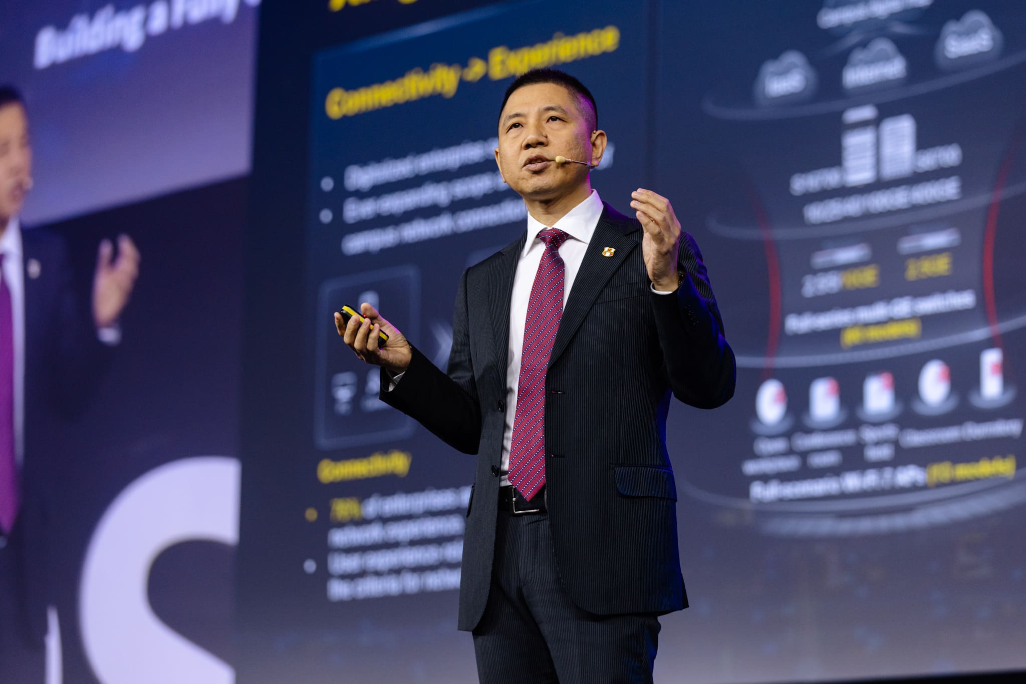 Leon Wang_President_Data Communication Product Line