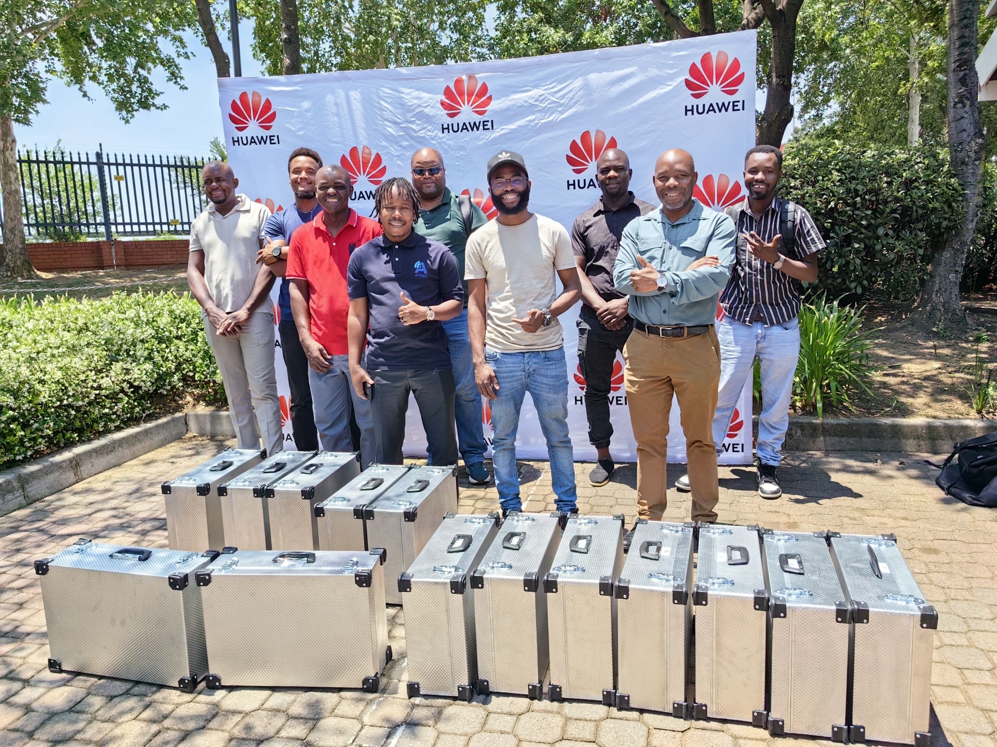 SMME partners receiving smart aligners , an antenna Alignment Tool