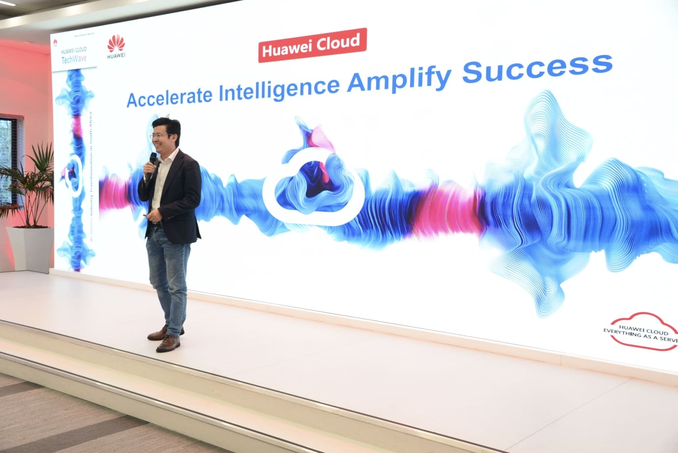 Roc Bai, VP of Huawei Cloud Sub-Saharan Africa