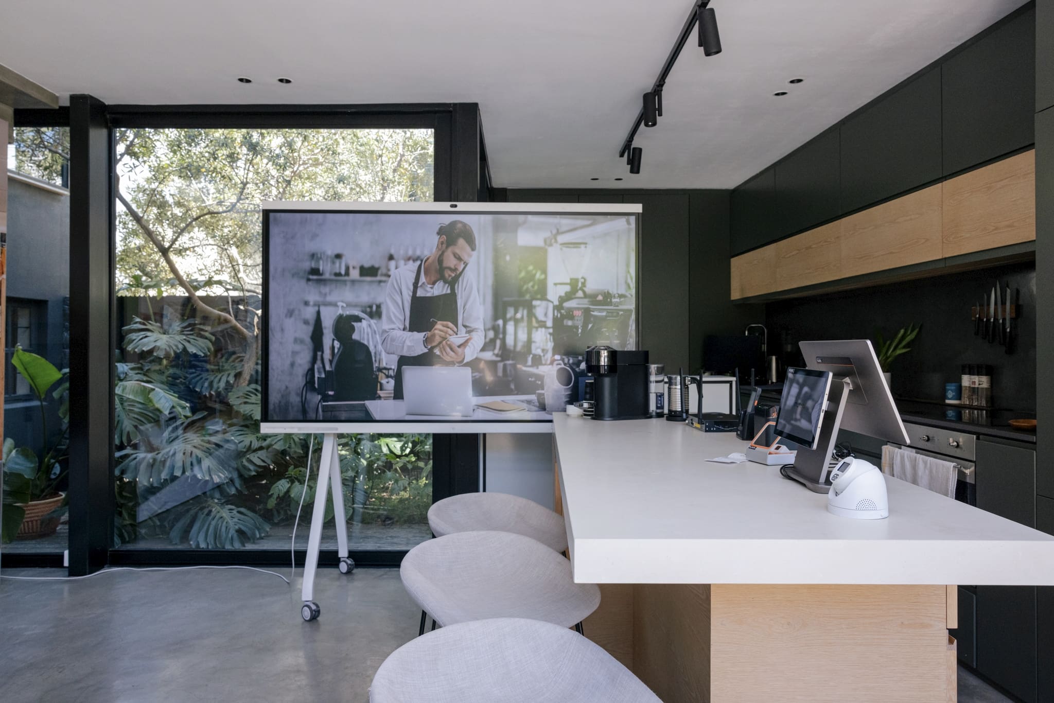 Huawei puts FTTR at the heart of home and SME connectivity at AfricaCom