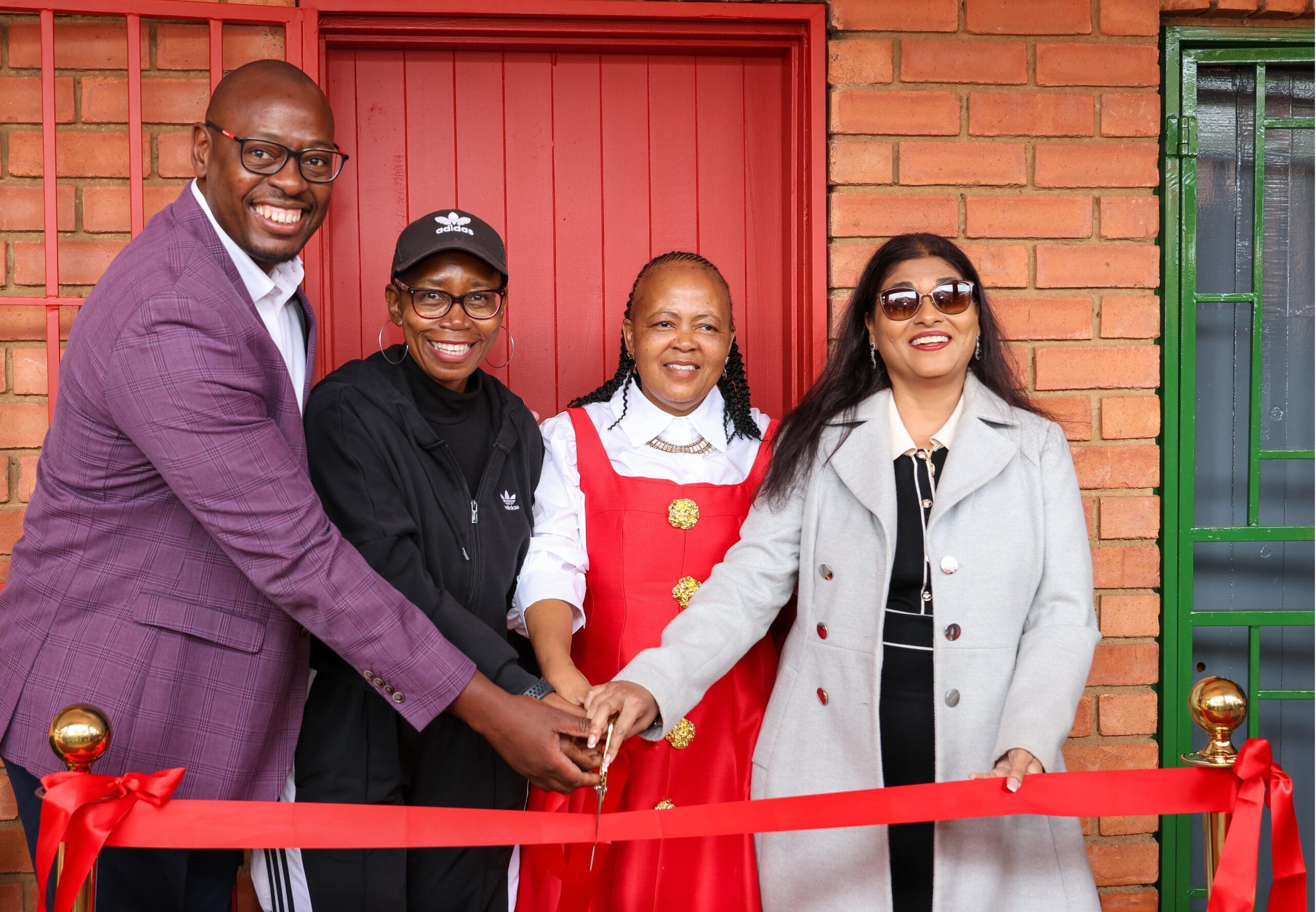 Vodacom Investește 2 Milioane R Pentru a Promova Modelul Școlii de Excelență la Școala pentru Copii cu Nevoi Speciale din Daveyton